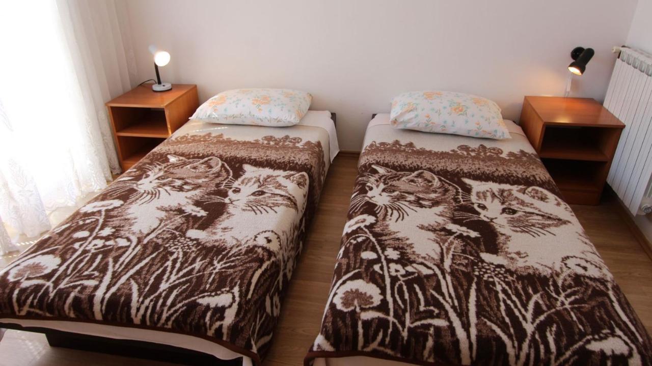 Apartments Grzetic Malinska Extérieur photo