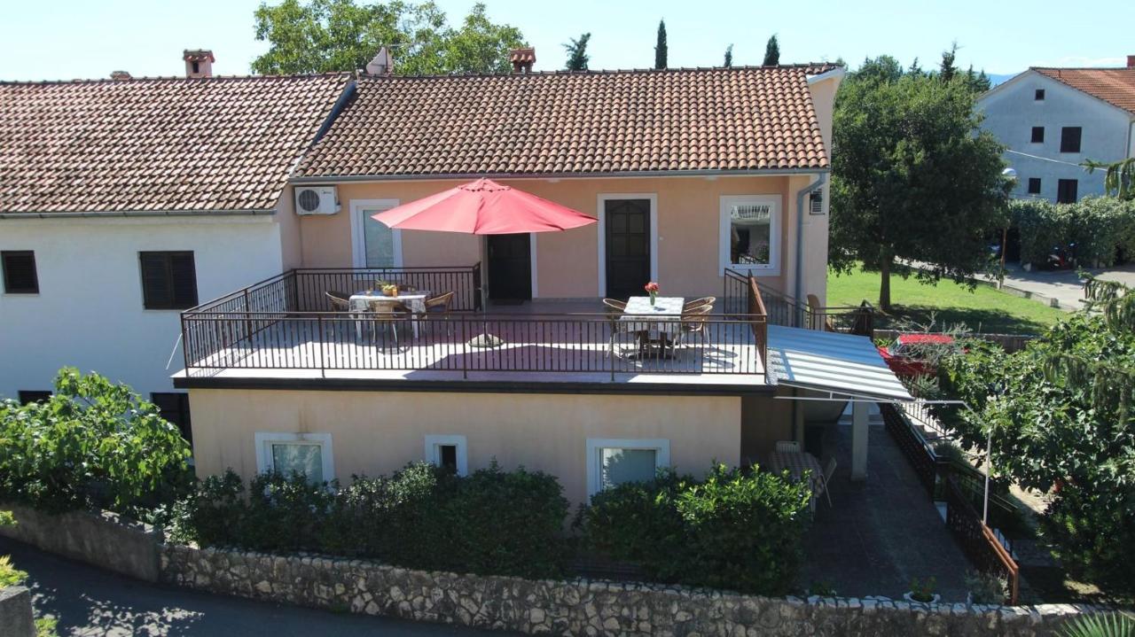 Apartments Grzetic Malinska Extérieur photo