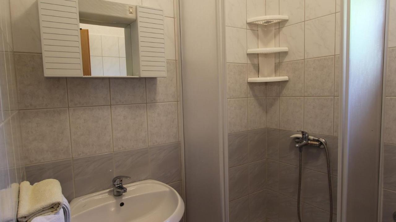 Apartments Grzetic Malinska Extérieur photo